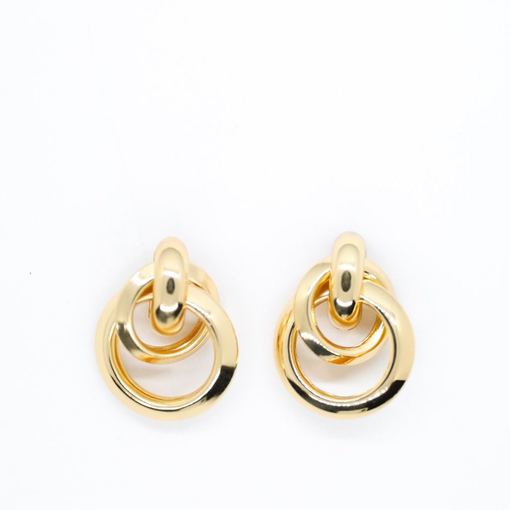 Gold Stud earrings